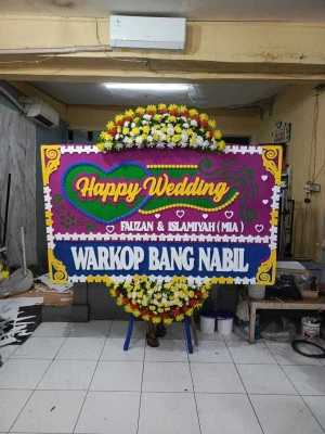 Papan Bunga di Jembangan Batangan