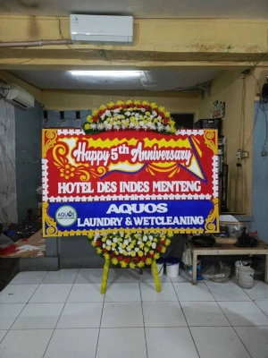 Papan Bunga di Jembangan Batangan